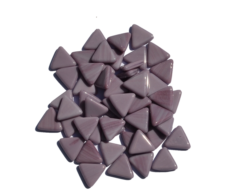 skleněné kamínky k mozaice - trojúhelníček (fialová)