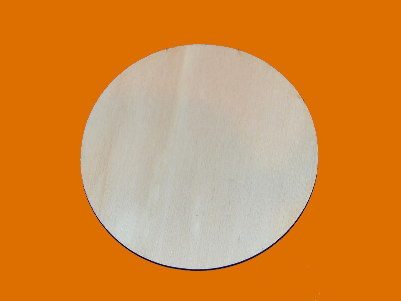 dřevěné předlohy a výřezy - kruh (s dírkou) 10 cm