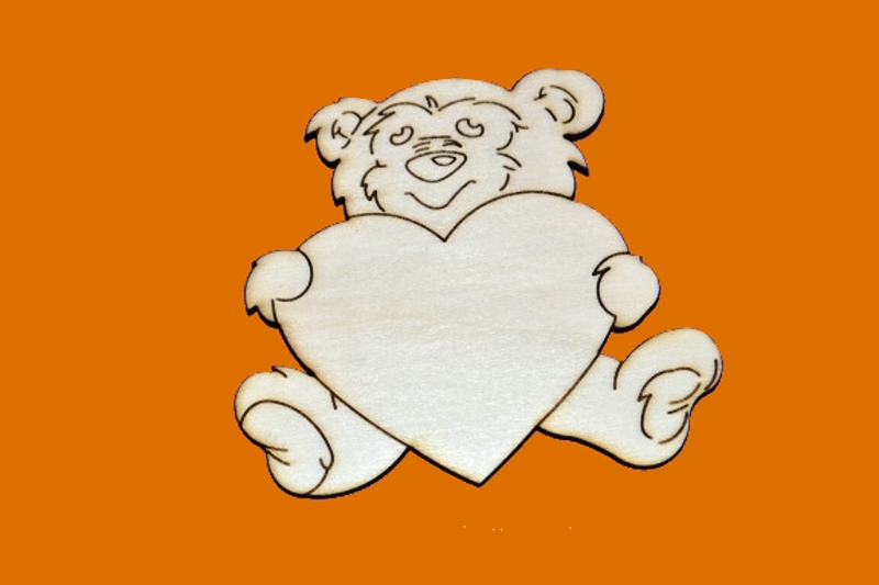 dřevěné předlohy a výřezy - medvěd se srdcem