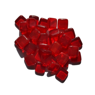 skleněné kamínky k mozaice - čtverečky ( červená rubínová )